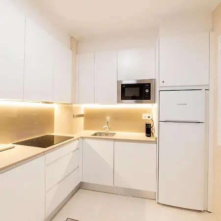 Apartment Cute And Comfy By Cisan