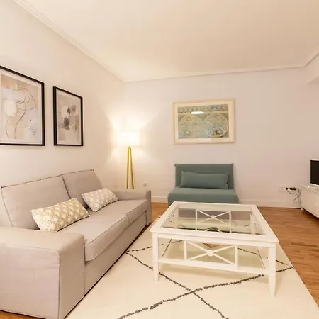 Apartment Cute And Comfy By Cisan *